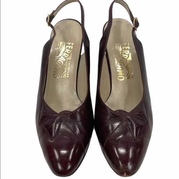 Vintage Ferragamo slingback Heels - Picture 3 of 6